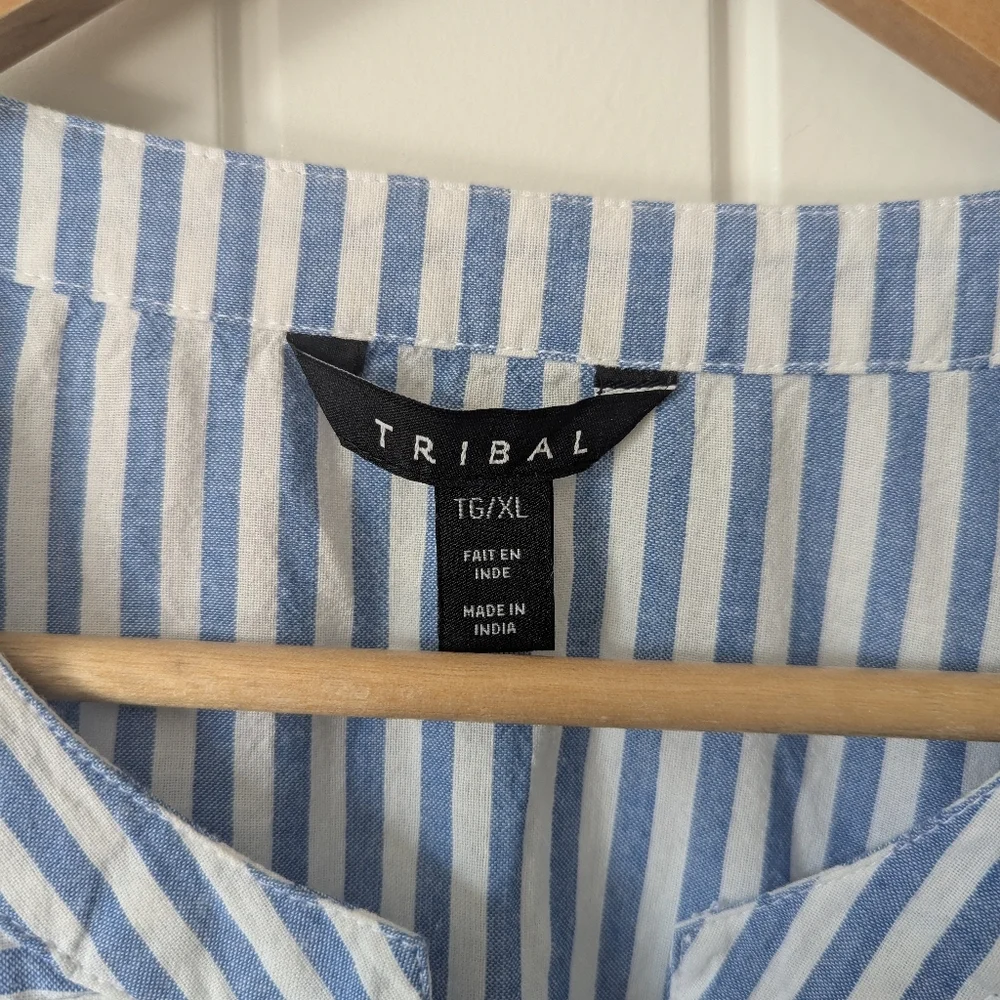 Blue and White Striped Cotton Embroidered Summer Tunic Size XL - Picture 7 of 7